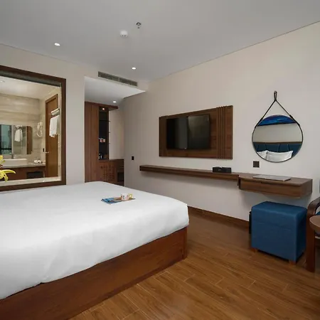 Ruby Star Da Nang Hotel Exterior photo